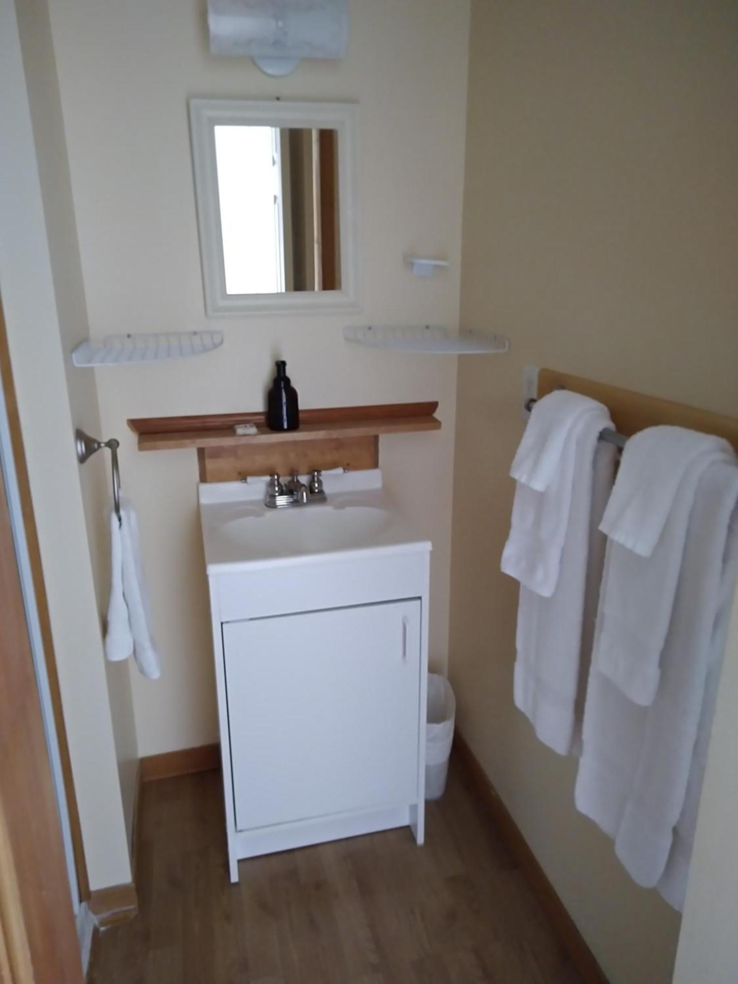 L'Inukshuk Otel Tadoussac Dış mekan fotoğraf