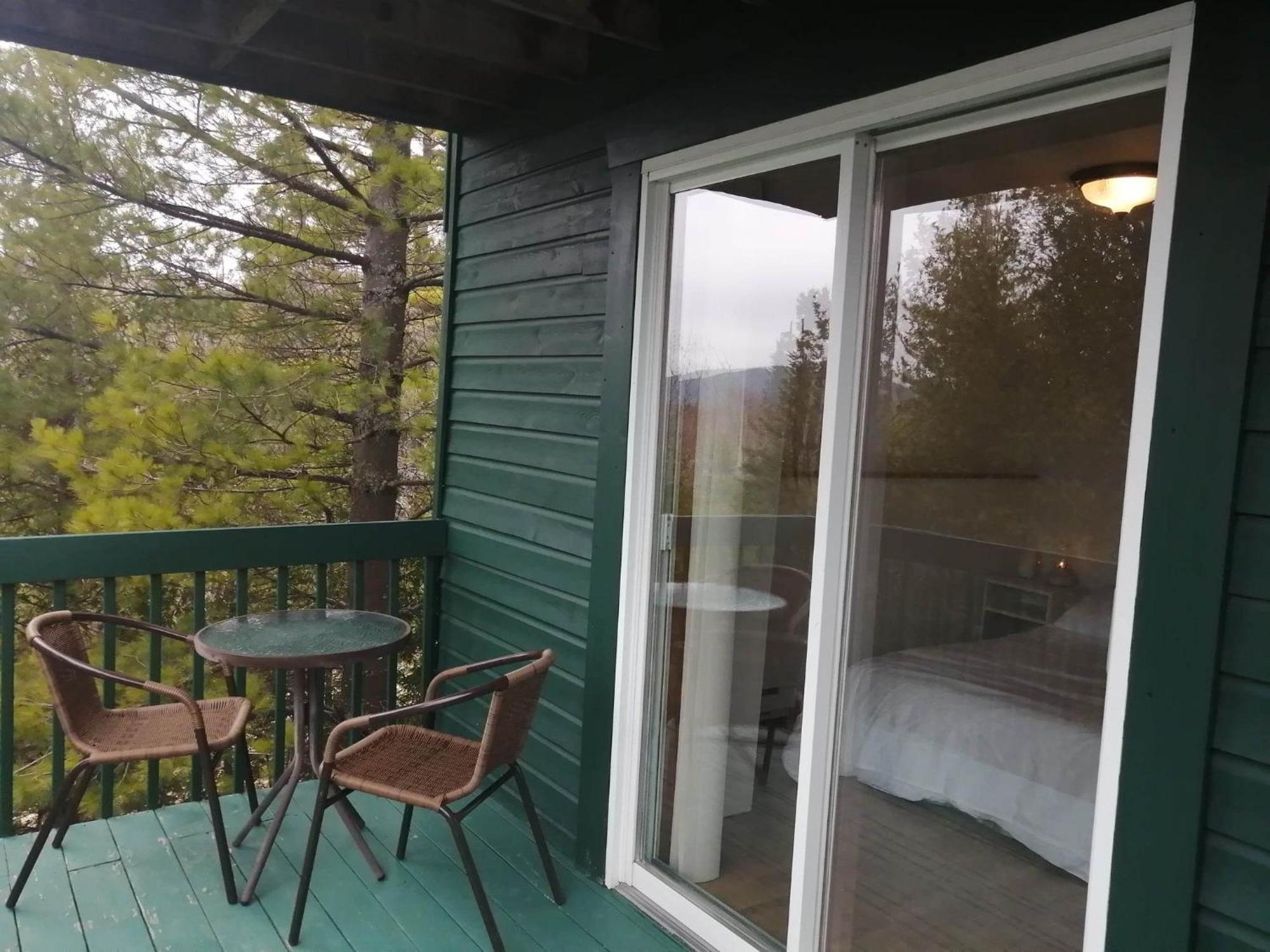 L'Inukshuk Otel Tadoussac Dış mekan fotoğraf